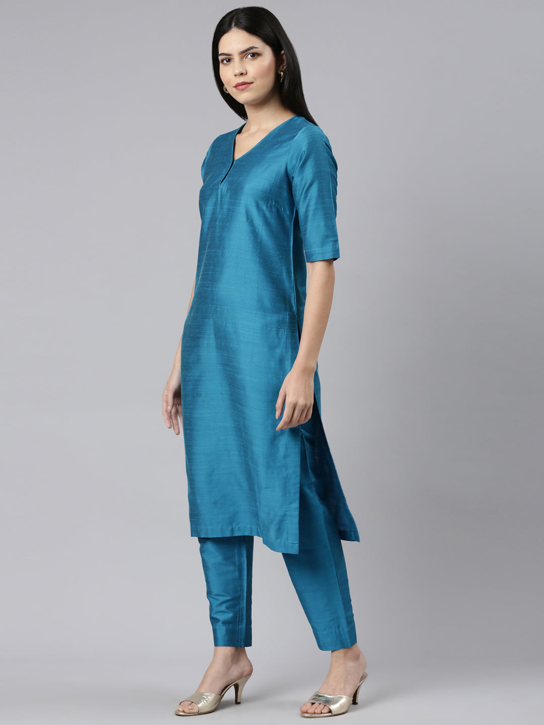 EDIRA Women Rayon Silk Kurta and Pant Set