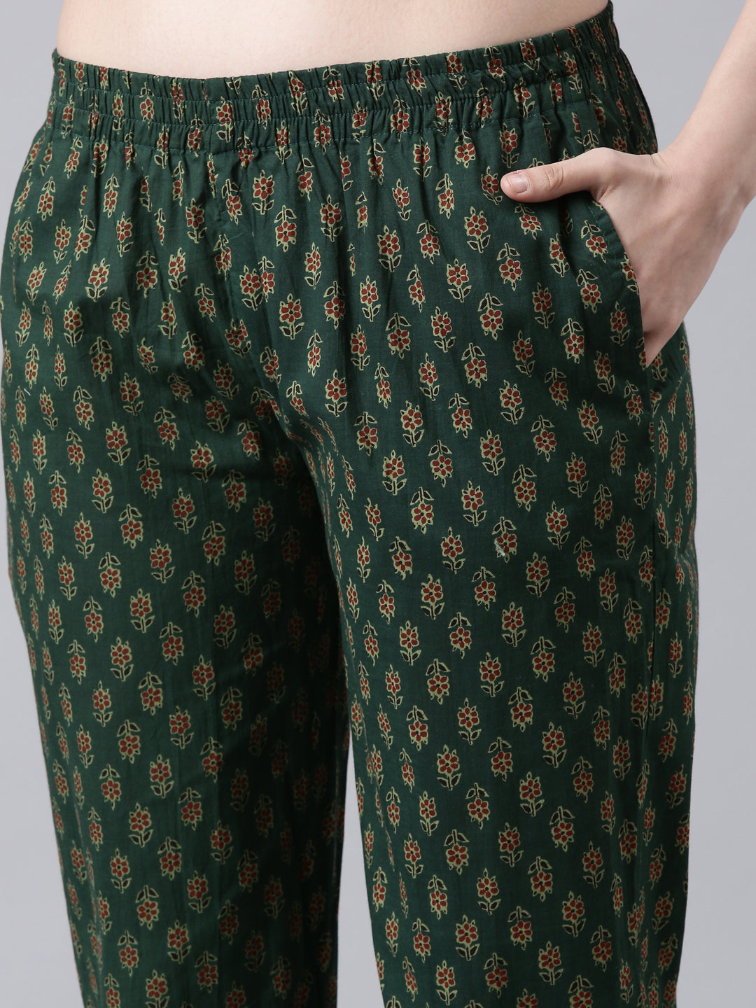 EDIRA Women Green Printed Kurta and Pant Set