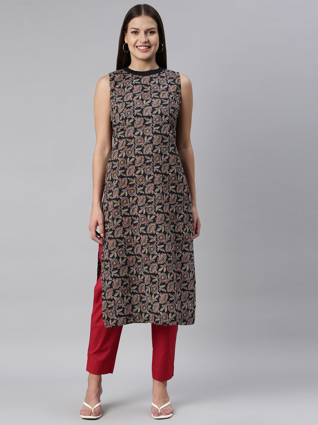 Womens Sleeveless Kurta