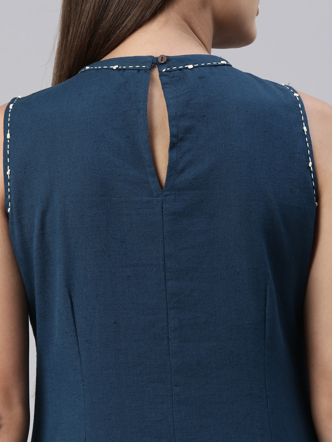Womens Sleeveless Kurta