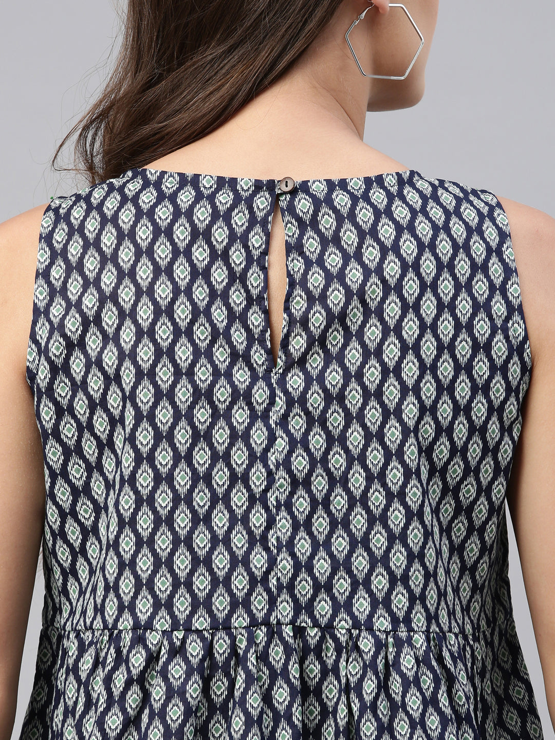 Womens Sleeveless Tiered Dress