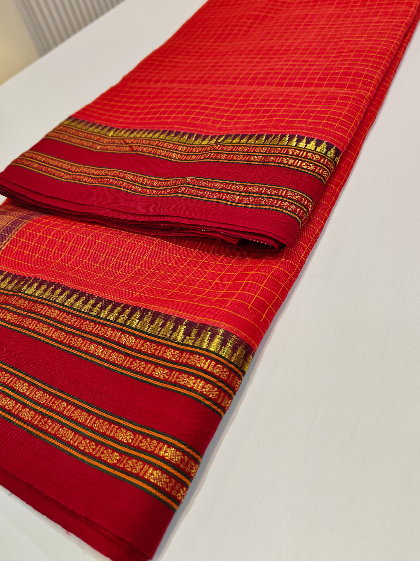 Anvi | Handwoven Cotton Saree | Vermilion Red