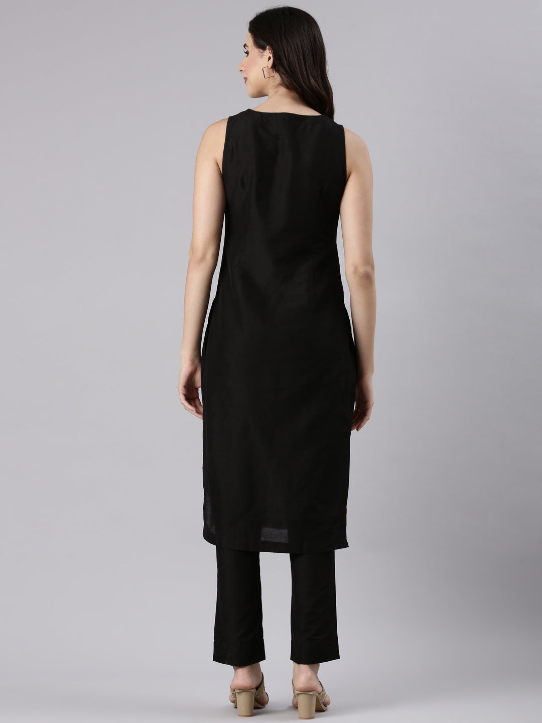 EDIRA Charcoal Black  Silk Textured Co-Ord set