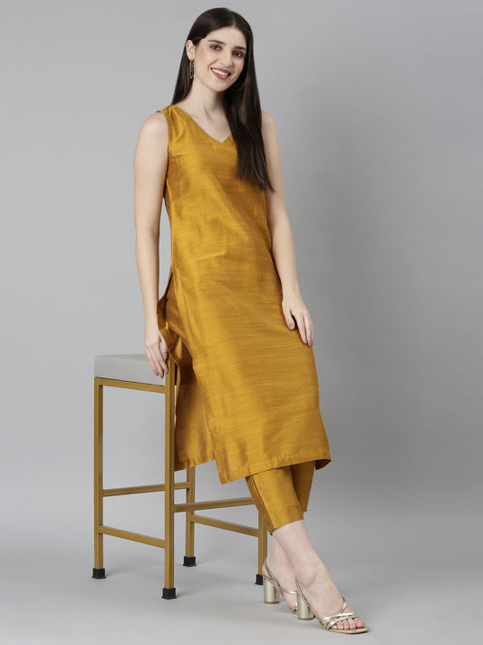 EDIRA Women Mustard Rayon Silk Textured Co-Ord set