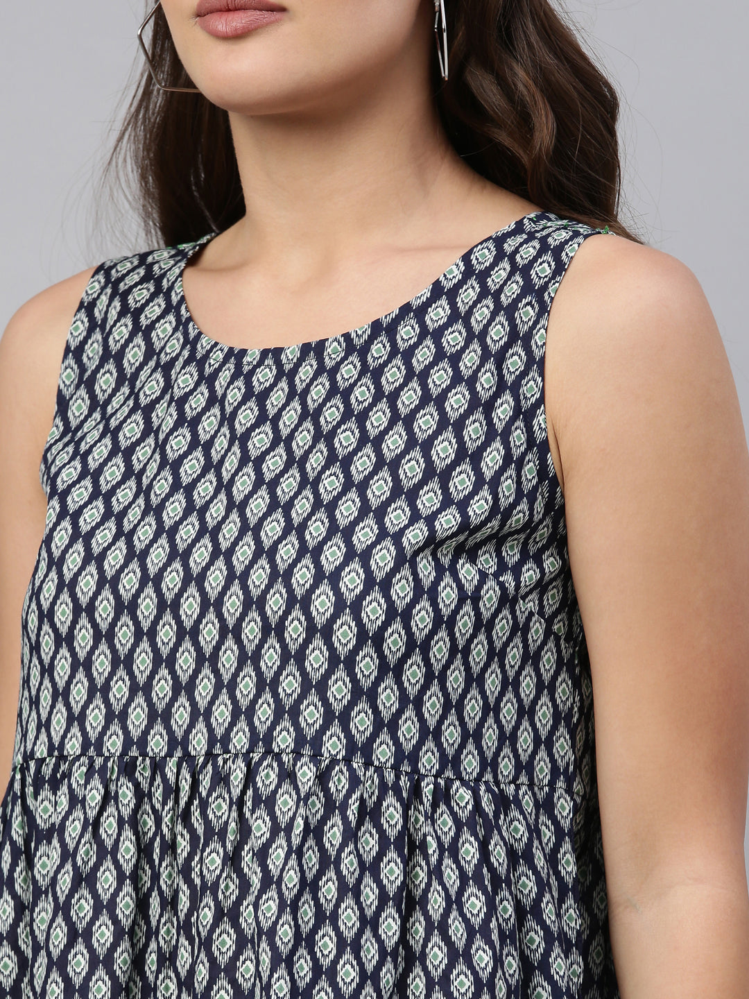 Womens Sleeveless Tiered Dress